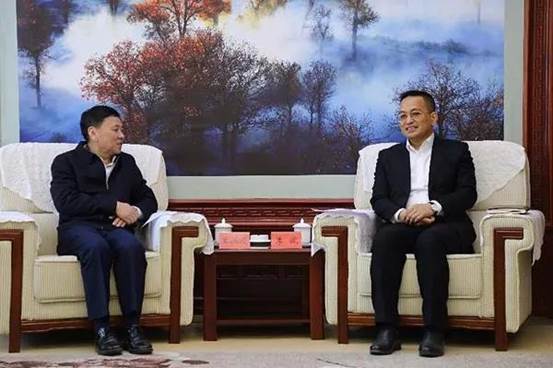 中泰化学董事长_中泰化学阜康能源图片